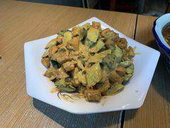 -阿洪锅贴王(小吃城店)