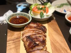 烧猪颈肉-大头虾越式风味餐厅(光明广场店)