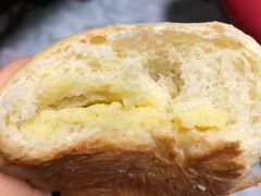 豆乳芋泥云朵包-好利来(交大店)
