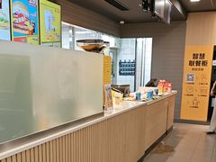 -麦当劳(轻轨曹杨路店)