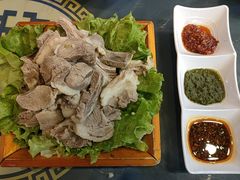 手扒肉-牧人嘎查蒙餐(富强路店)