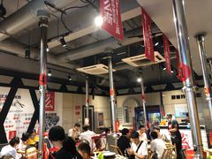 大堂-么肆烤肉·中式自助·烤肉大排档(街道口季佳PAI店)