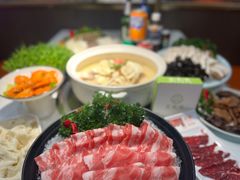 -益氣煲·筒骨砂锅火锅(安吉直营店)