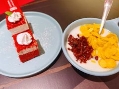 红丝绒蛋糕-厚道寿喜烧専門店·自助畅食(国贸店)