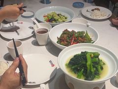 -徽镇小厨·经典徽菜(十里河店)