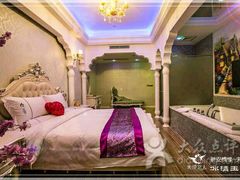 -天使恋人主题酒店(深圳翻身路店)