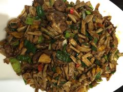 iphone_upload_pic-刘胖子家常菜·蹄花焖藕(兴业店)