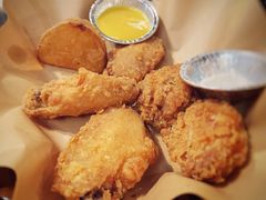 炸鸡翅一半一半-富乐满韩国正宗炸鸡韩国料理(虹泉路店)