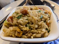 三鲜海肠捞饭-东莱馋房(陆家嘴店)