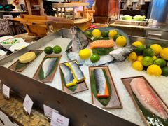 -广州中心皇冠假日酒店-环市食坊·海鲜自助餐厅