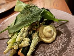 西兰花佐牛油果酱-BOR Eatery(安福路店)