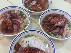-香辉食馆(新兴路店)