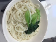 在蒙自过桥米线-在蒙自过桥米线