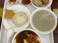 -聚德华天护国寺小吃(甜水园店)