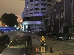 -虹桥天地-停车场