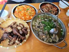 -谢老五跷脚牛肉·非遗传承店