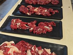 -牛里牛气· 榴莲海鲜鲜牛肉自助火锅·烤肉(华南城店)
