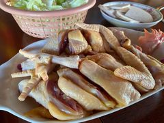 -万兴启丰椰子文化园餐厅