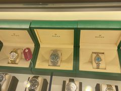 -恒一珠宝·回收黄金钻石奢侈品(灵岩南路店)