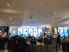 -港丽餐厅(高德置地店)