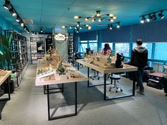 -Trend1881视光·蔡司视觉(领展广场店)