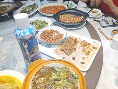 -百姓食府(秦虹路店)