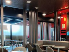 大堂-麦当劳(深圳北站高铁店)