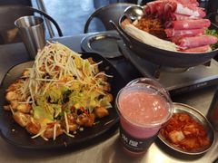 超量鸡肉沙拉-MI WU FACTORY米屋美食工厂餐厅(绿地店)