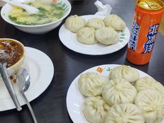 -小胖包子王(定安路店)
