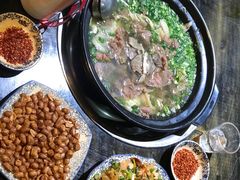 -乐山食古香跷脚牛肉