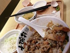 大碗过瘾双拼-熊吞·大碗丼烧肉饭(济宁万达广场店)