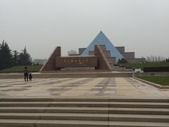 烈士纪念馆-上海市龙华烈士陵园