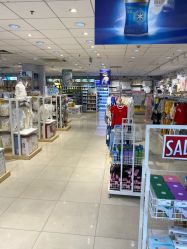 -爱婴室(上海齐河路店)
