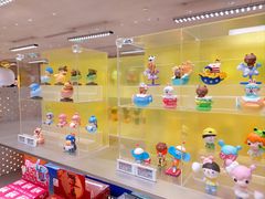 -泡泡玛特POPMART(蓝色港湾店)