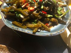 -顶顶汤火牛排火锅·经典铜锅涮肉