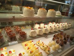 -好利来(高新枫叶广场店)