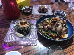 -蚝堡海鲜·威海菜·海肠捞饭·烧烤·亚洲吃蚝公司(幸福门店)