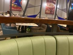 -港丽餐厅(高德置地店)