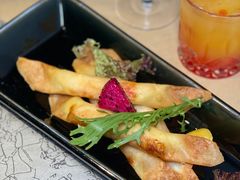 -穹六人间 people 6(岳阳路店)