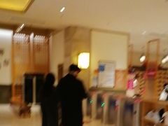 -菲拉拉漫温泉(东环路店)