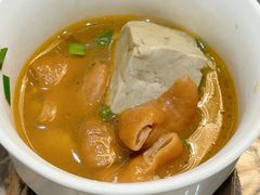 黑豆腐肥肠-南京悦客假日酒店