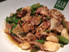 -费大厨辣椒炒肉(万家丽一店)