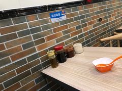 -盛秦腊汁肉白吉馍·米线(北宁湾店)