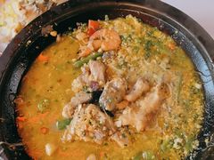 -鸣记脆皮烤鱼·海鲜烤鱼(三八广场店)