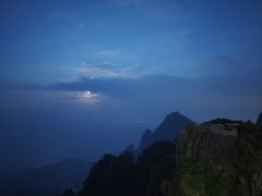 -黄山光明顶山庄