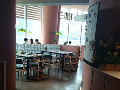 -喃喃椰·糟粕醋·椰子鸡火锅(七堡花园店)