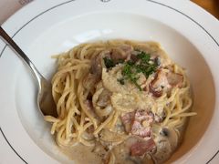 丑蘑菇黑松露披萨-COMMUNE幻师(五角场店)