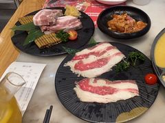 -韩宫宴炭火烤肉(南宁万达茂店)