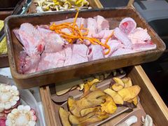 -菌小白·野生菌火锅(时尚天河店)