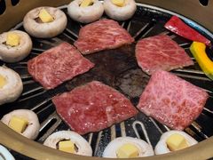 -炼火烤肉店